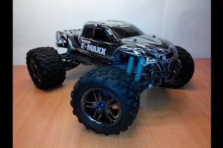 Полный обзор Traxxas E-Maxx Brushless