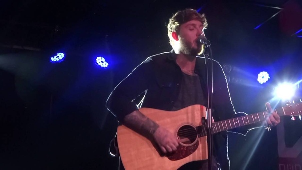 Young James Arthur Budapest 26, 09,