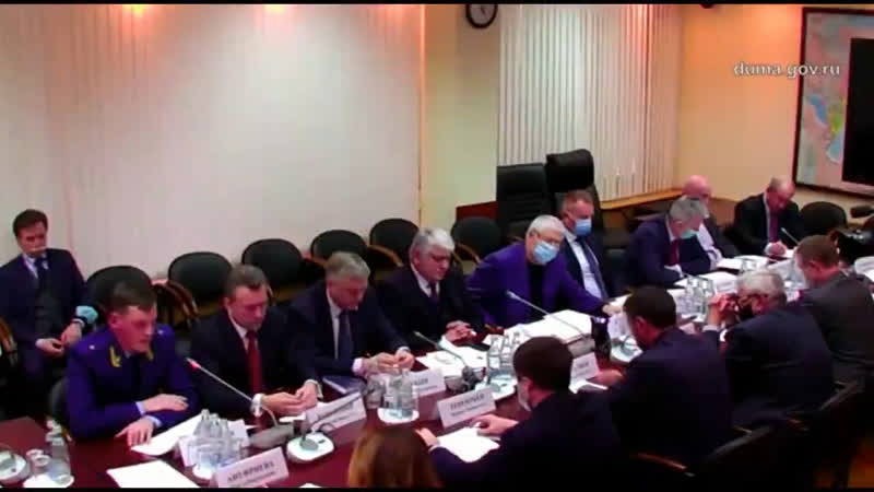 Генпрокуратура РФ просит Госдуму снять с депутата КПРФ
