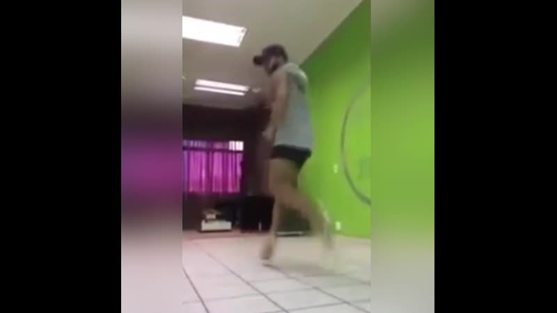 Пока жена на