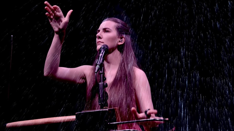 Carolina Eyck Theremin