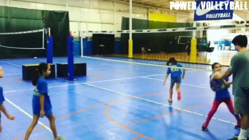 KIDS PLAY VOLLEYBALL Beautiful Volleyball Videos (