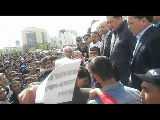 Атырау. Площадь Исатая и Махамбета  (2)