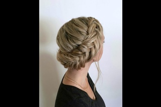 Chunky Wrap-Around Dutch Fishtail Braid