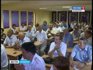 Сотрудники ГИБДД отмечают юбилейную дату