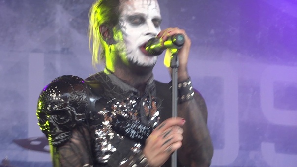 Lord Of The Lost Prison AMPHI