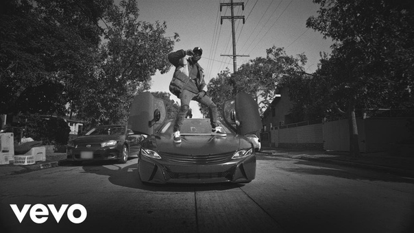 Bryson Tiller Self