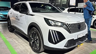 New Peugeot E-2008 FACELIFT 2024 (Allure) | Visual Review, Exterior, Interior & Infotainment