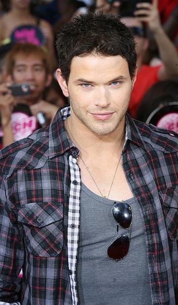Kellan Lutz |Emmett Cullen| | London