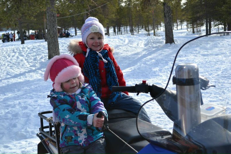 Лена Канева | Краснощелье