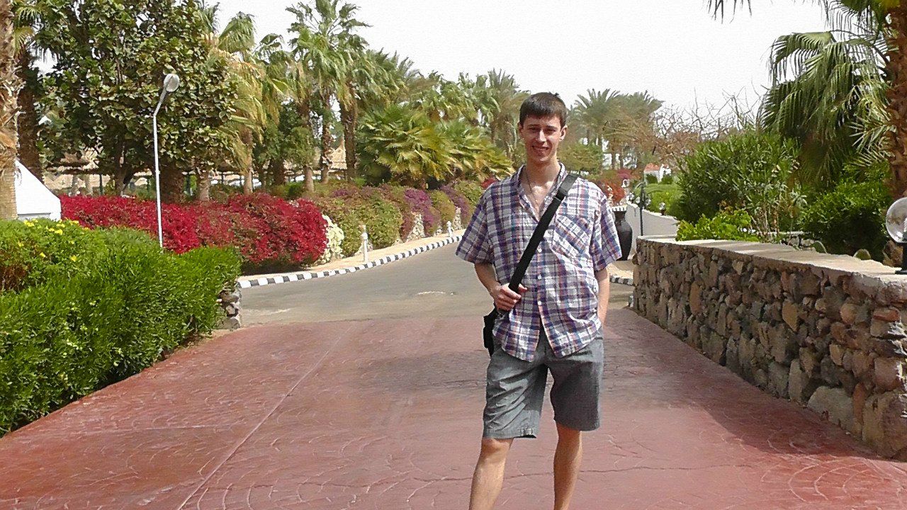 Антон Ермольчик | Брянск