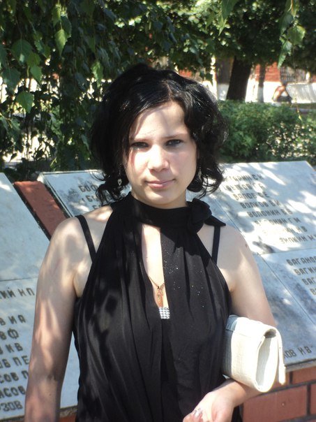 Анюта Колобаева, Россия, Выкса