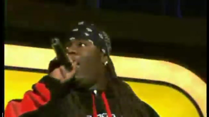 Snap Rhythm Is A Dancer ( Live Concert
