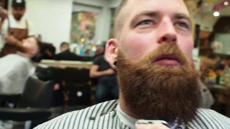 Master Barber Gives Advice on Thinning Hair with Haircut,