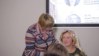 Маргарита Кемппайнен: “Карельский платок-трансформер“