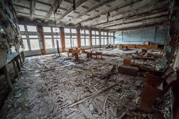 Чернобыль припять история. Реставрация припяти. Техногенные катастрофы чернобыль. Чернобыль история города. Заброшенный город призрак припять.