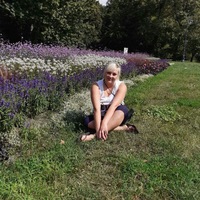Анна Попова