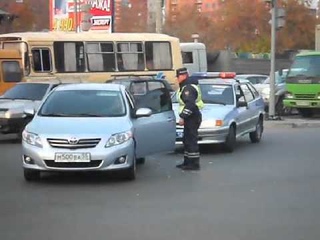 Блондинка и гаишник