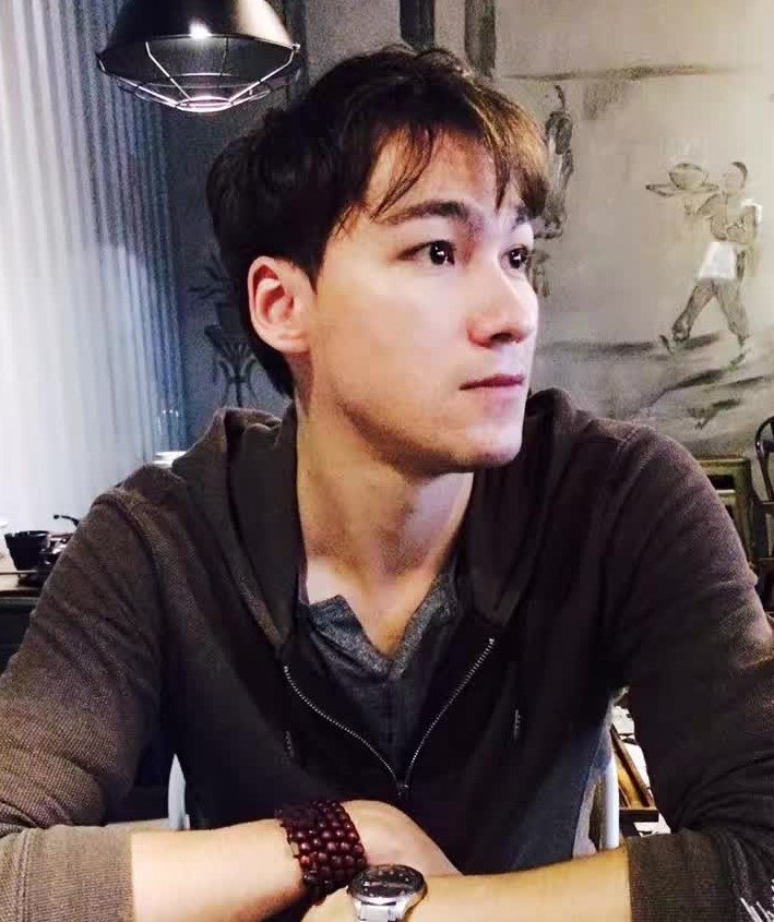 Артур Курамшин | Yiwu