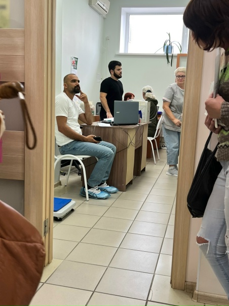 Гиппократ, Это просто безобразие, ведут себя как...