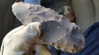 1253 - Flintknapping Low Quality Cracked (voice over)