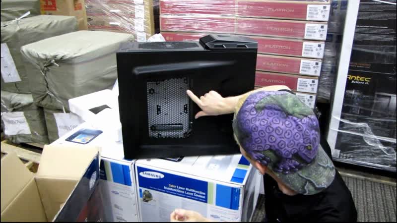 Cooler Master HAF 922 Case Unboxing First Look Linus Tech