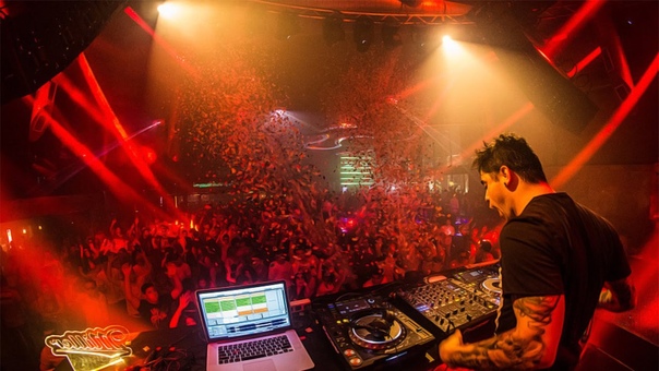 FTampa Live at Anzu