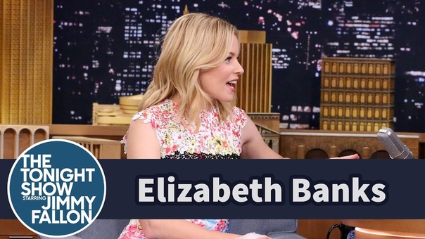 Elizabeth Banks Dad Accidentally Hit Her with a