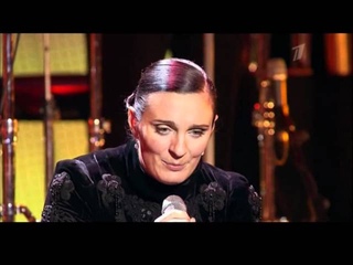 4. Елена Ваенга. Ветер клонит. Кремль - ТВ ()