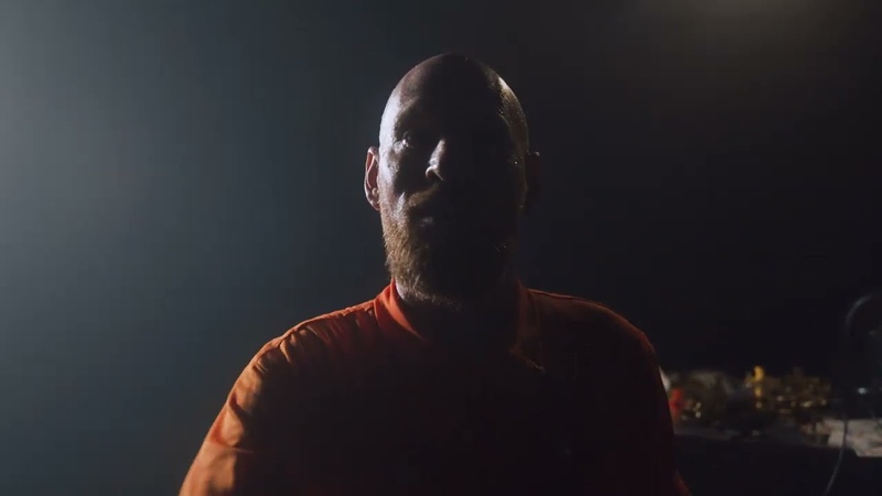 Furax Barbarossa Gloire à la reine ( Clip